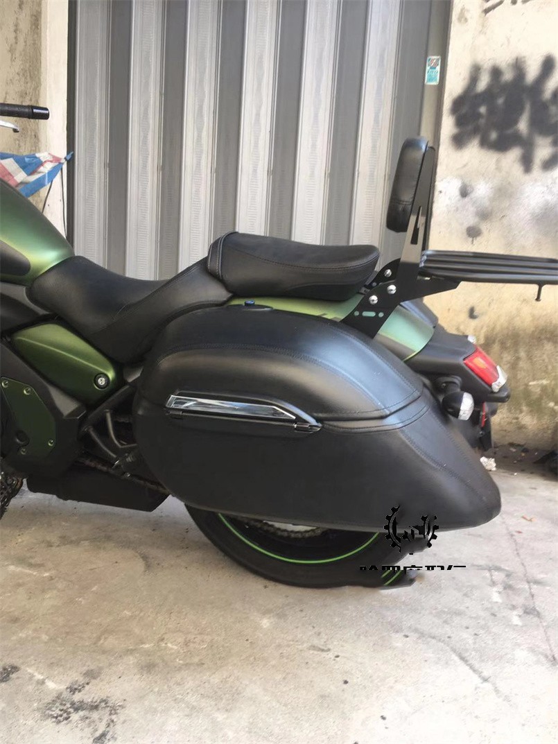 适用于川崎小火神650边箱边包侧箱 小火神专用 带锁侧箱皮箱 折叠靠背