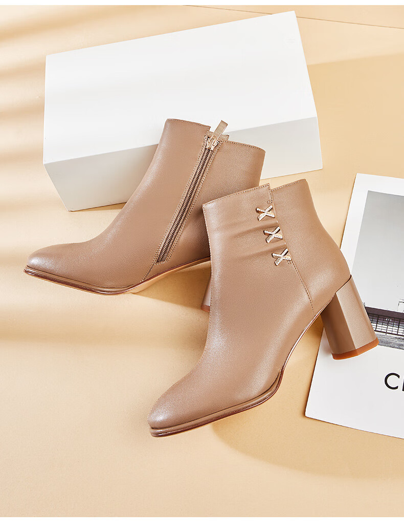 康奈女鞋 2021冬季新款粗跟女靴复古短靴潮流百搭时装靴女 18418032 