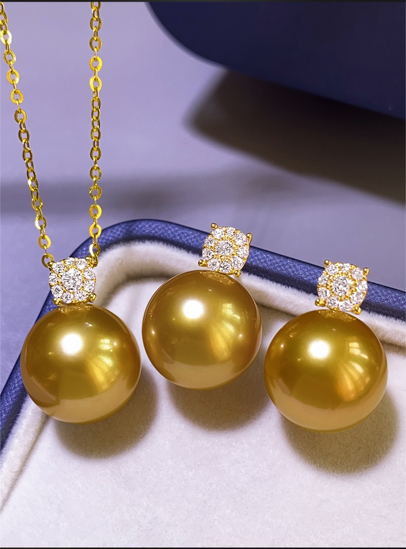 莫氏珠宝 高端海水珍珠吊坠浓金色正圆无瑕极强光18k金钻石耳钉南洋