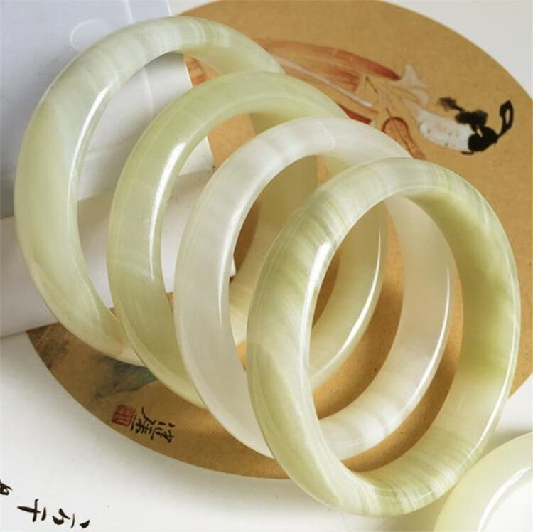 竔立阿富汗玉碳酸盐质玉缠丝玉黄白手镯子玉石镯子女款送妈妈长辈礼物