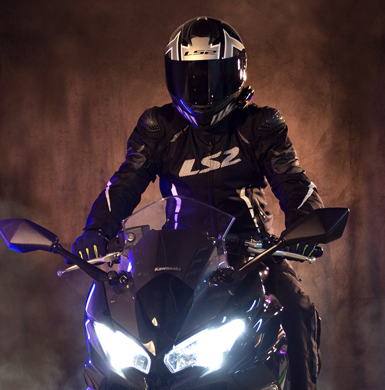 新款ls2摩托车头盔男女机车四季通用蓝牙全盔赛车个性酷旗舰店大尾翼