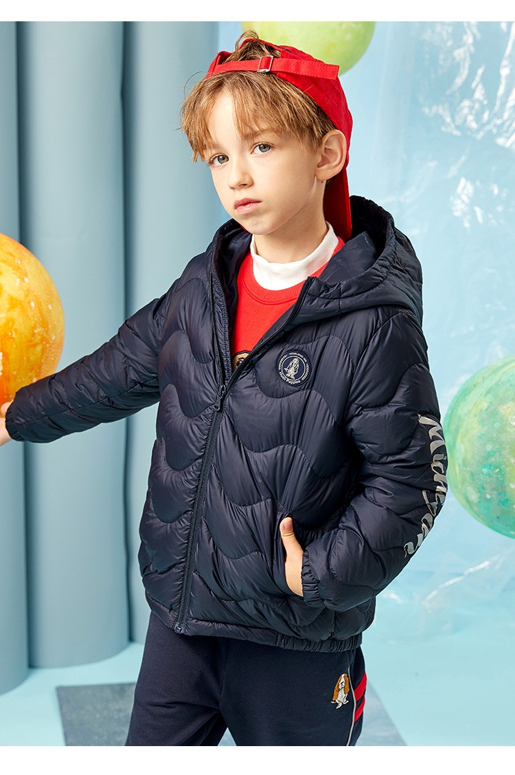 暇步士童装儿童羽绒服2021装新款大童通用童羽绒服保暖加厚时尚连帽