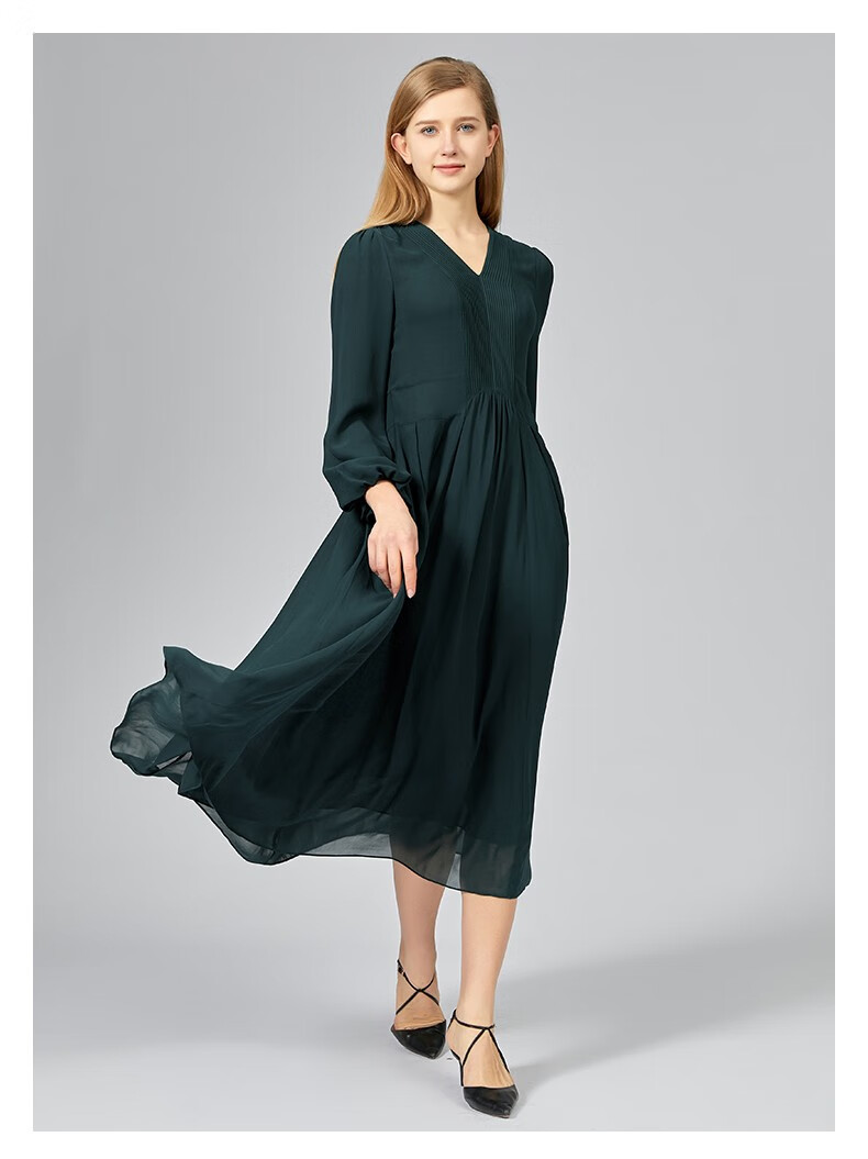 voa桑蚕丝乔其纱v领褶皱双层面料设计收腰显瘦中长款真丝连衣裙ae1316