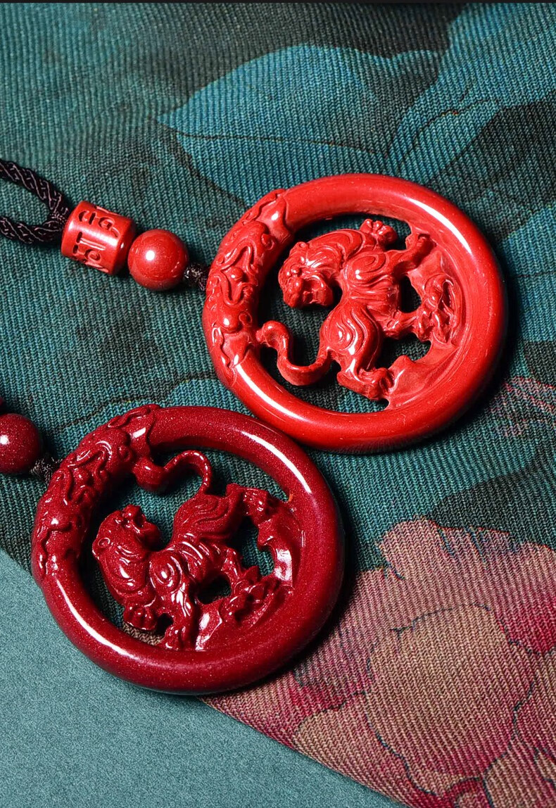 天然帝王红朱砂吊坠双龙护虎男女紫金砂生肖虎年本命年挂坠享耀紫金砂