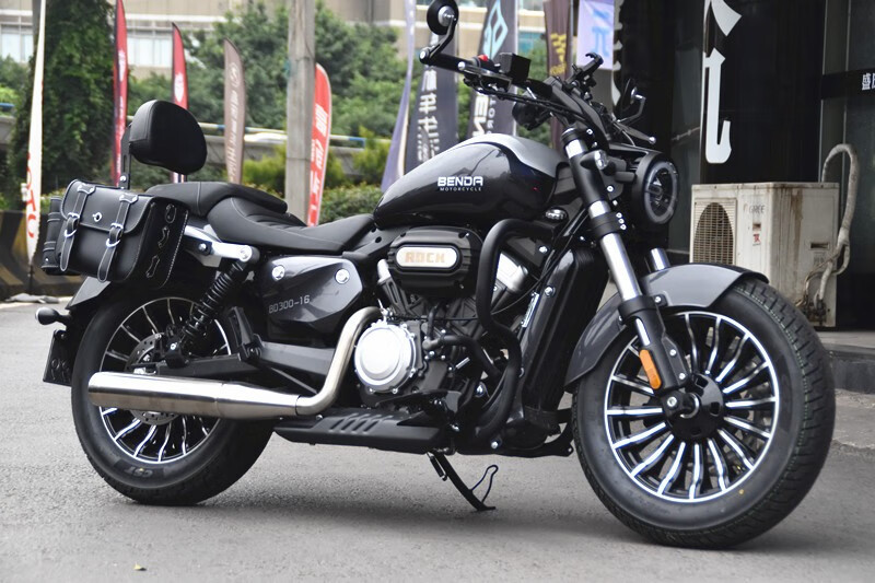 适用于奔达灰石bd30016加宽踏板彩色刹车脚蹬闪300大脚板改装配件闪