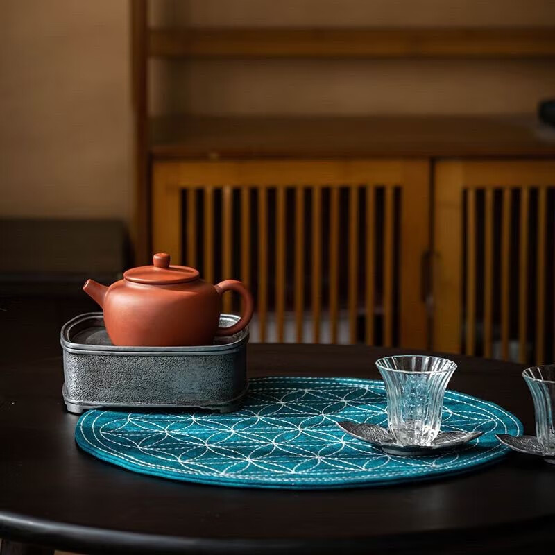 心茧日式手工刺绣茶席布圆形大号创意茶垫干泡盘家用茶壶垫子棉布玫