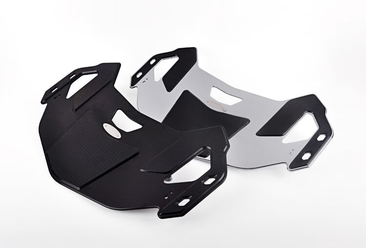 适用2021-2022款 本田金翼1800 顶箱架 行李架 后货架 尾箱架 金翼