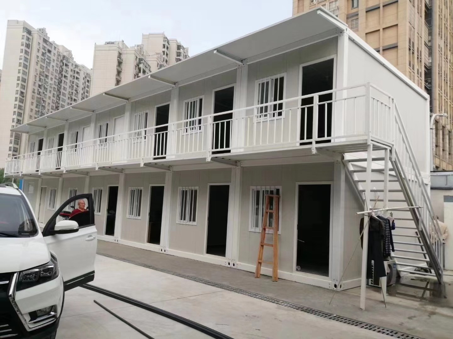 集装箱快拼装住人集成房屋房组装可拆卸材料临建阳光房简易安装玻璃