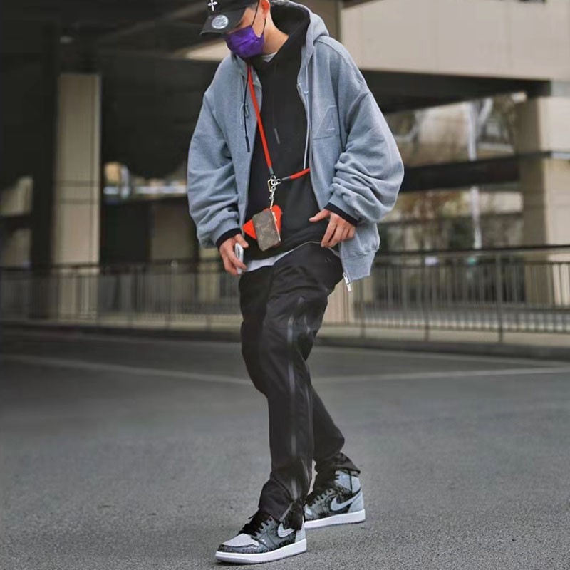 nike/耐克 air jordan 1 aj1黑灰禁穿 影子叛逆高帮男女篮球鞋555088