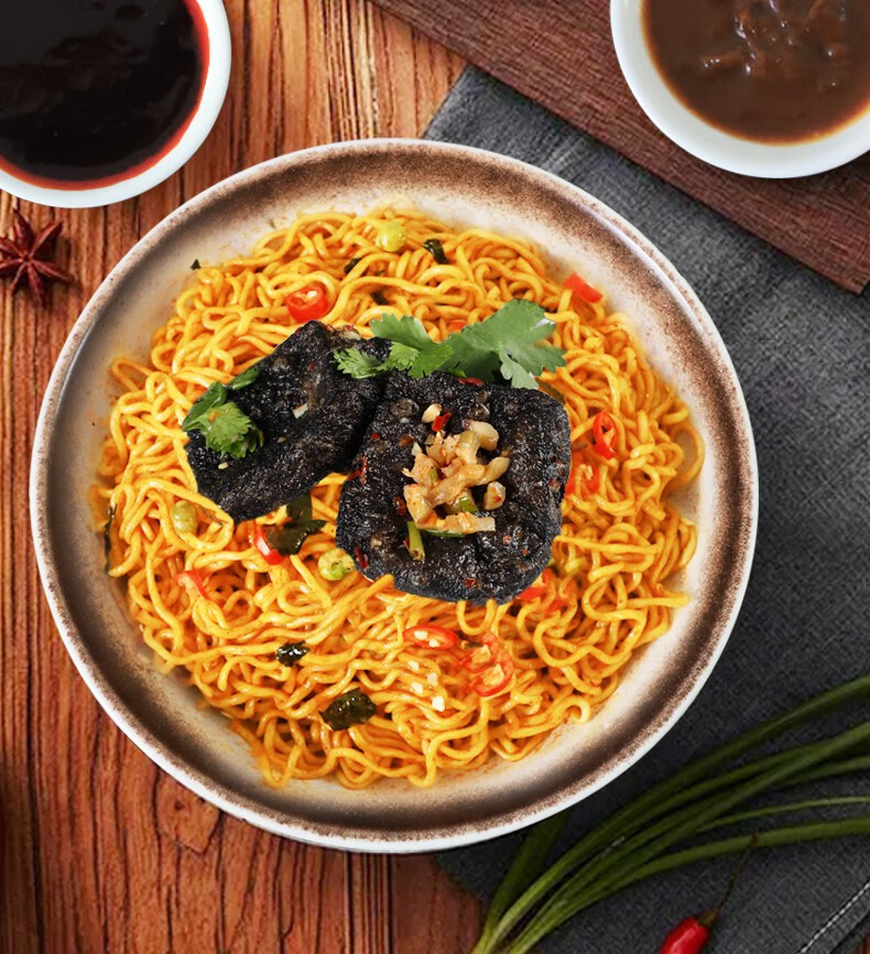 白象 方便面韩式火鸡面早餐咸蛋黄拌面速食食品臭豆腐干吃面泡面整箱