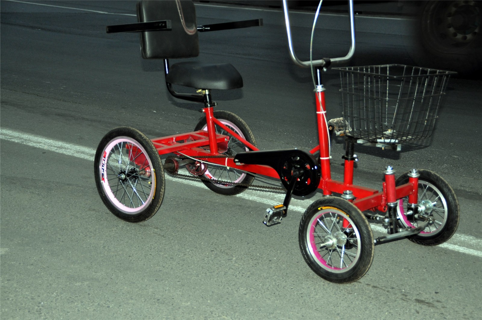 城市四轮中老年小型人力脚踏自行车买菜锻炼四轮代步车碟刹碟刹16寸前