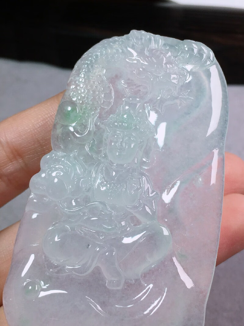 绿翠天成翡翠冰种御龙观音吊坠缅甸天然a货翡翠玉石送礼送长辈生日