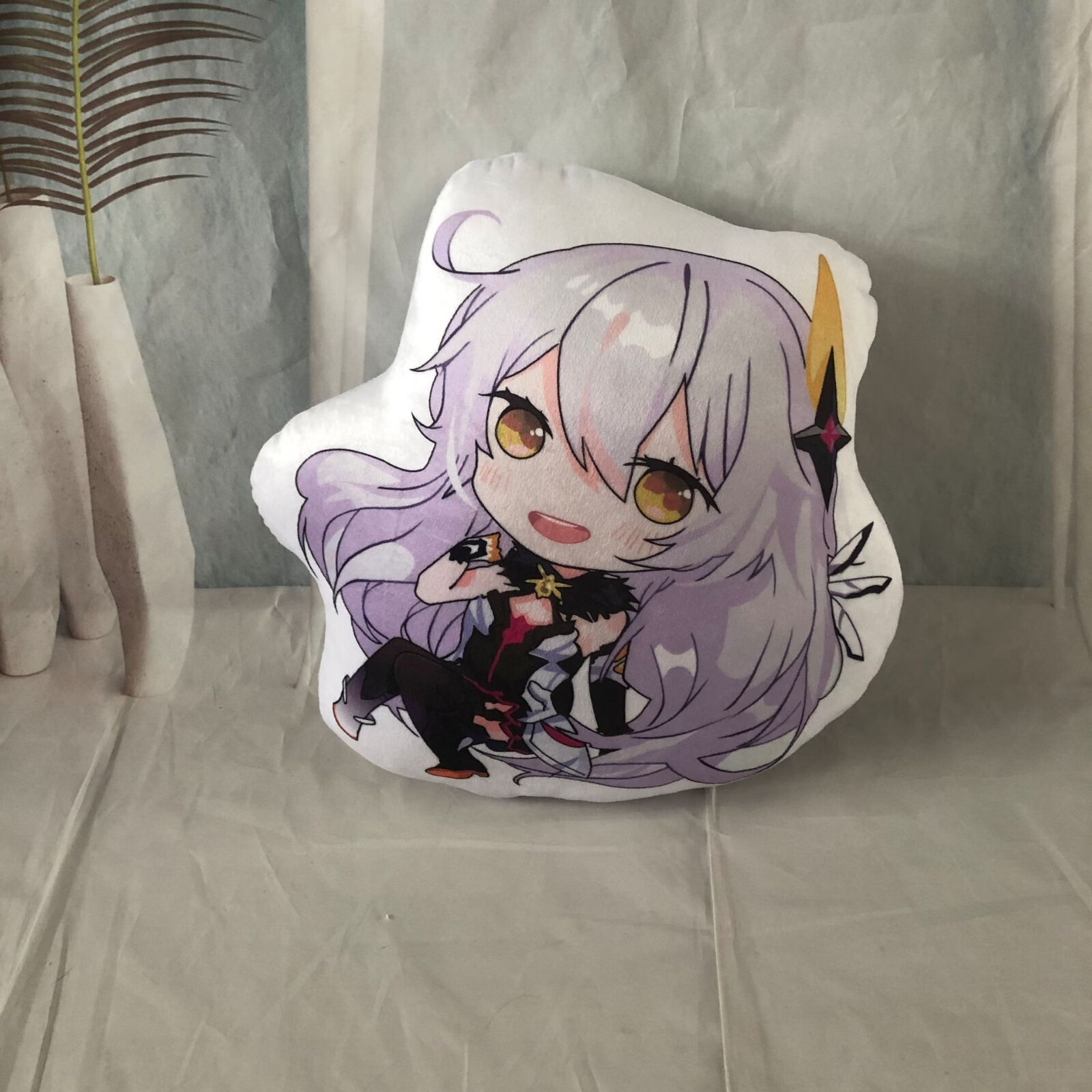刻沫崩坏3周边空之女王八重樱布洛尼亚q版二次元动漫抱枕靠枕靠垫款一