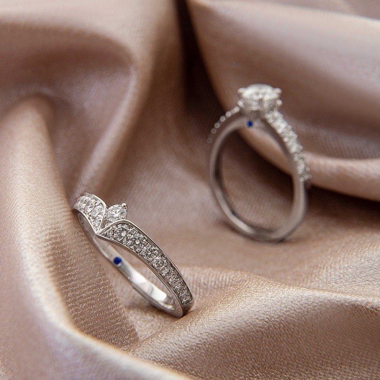 【王薇薇联名款】周大福vera wang love婚嫁系列18k钻戒u179093 15号