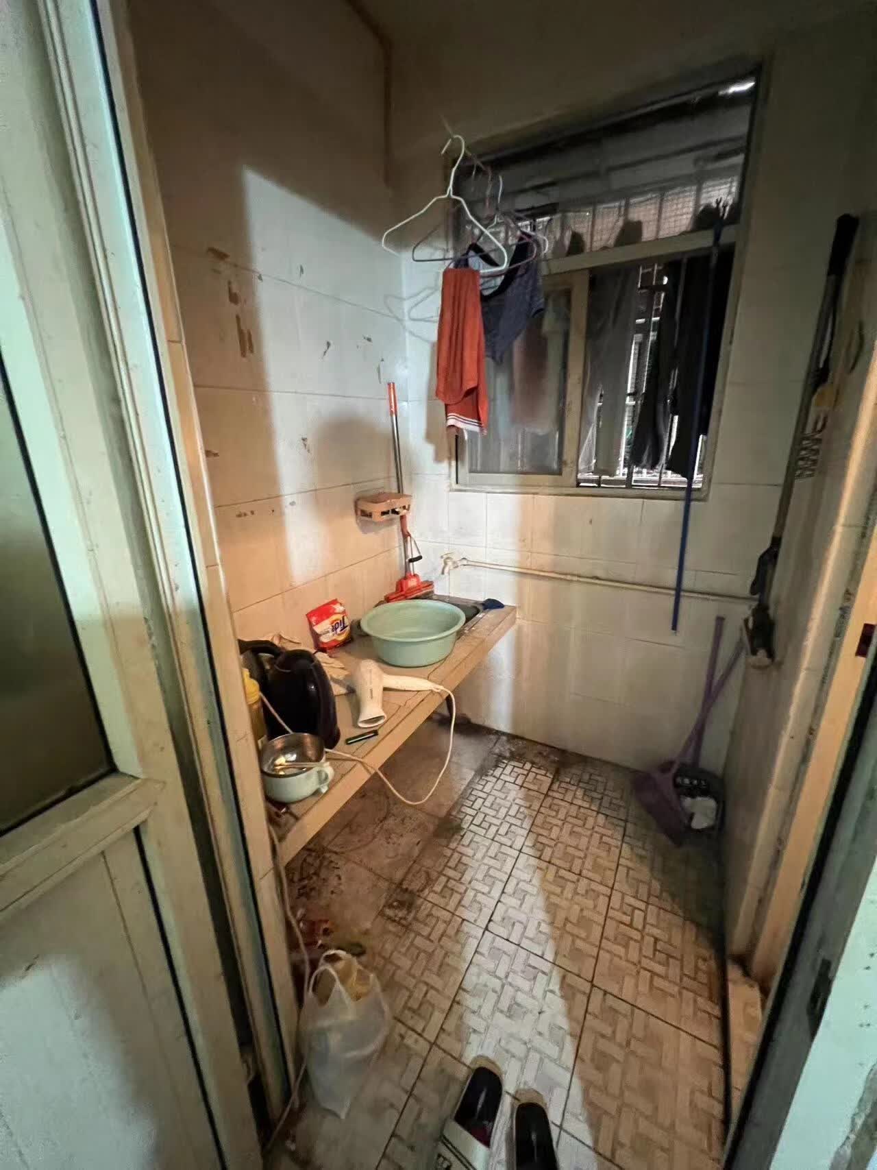 不限购,拆迁范围内深圳市龙华区观澜大水坑社区大三村359栋b栋702号房