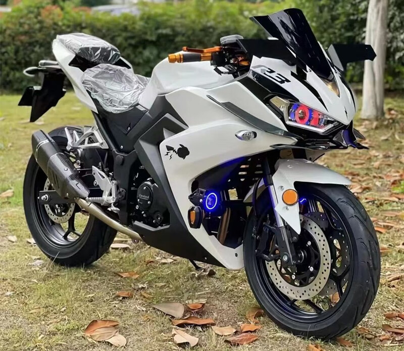 豪剑机车国四r3战神幻影摩托车跑车皮卡丘黑武士400双缸机车地平线