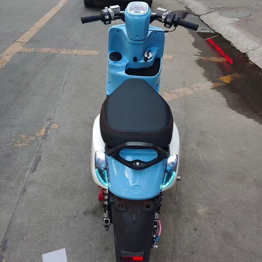 【电摩整车】酷奇s5蓝白色 手工平叉(含运费不包邮 不含透镜) 360拉