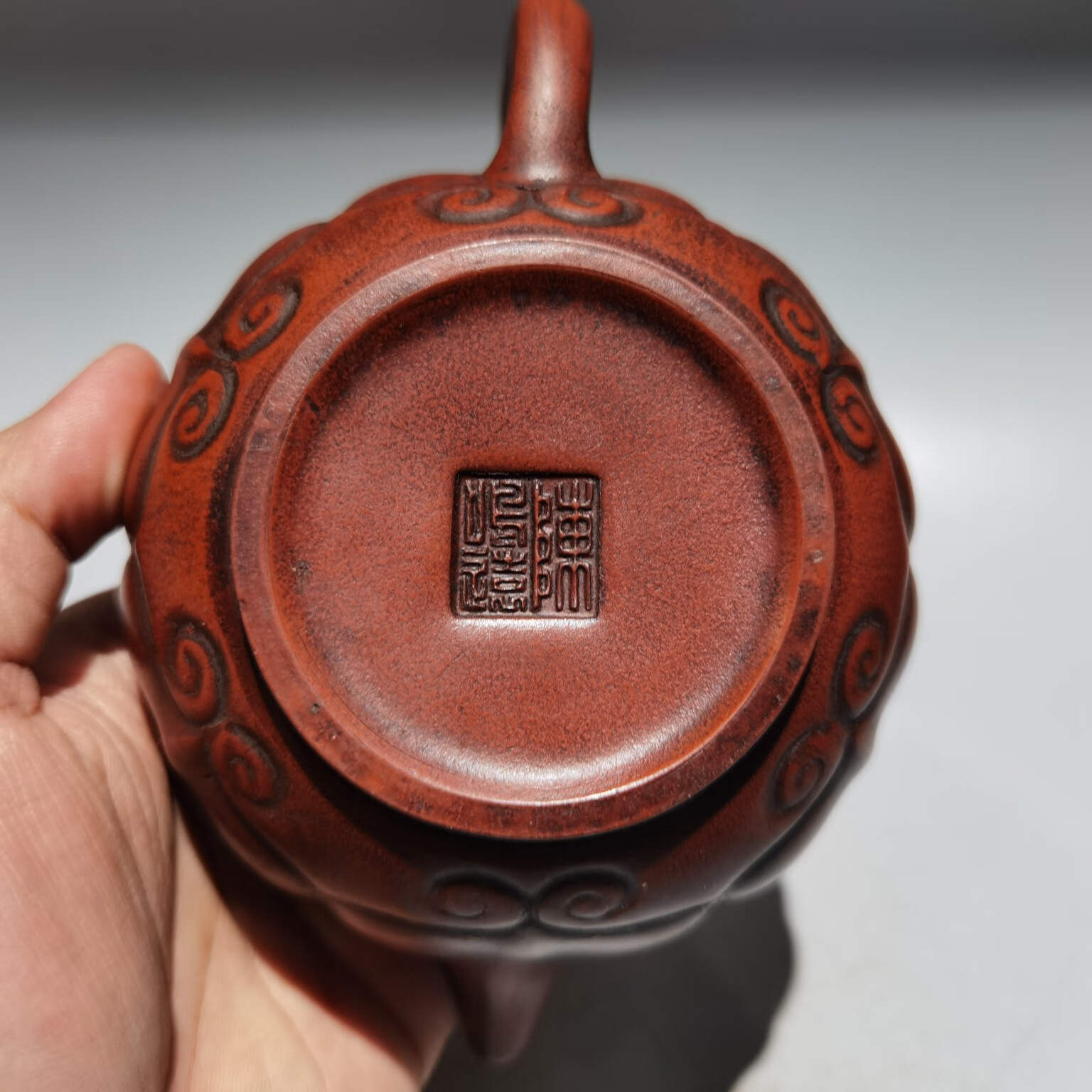 品名:如意壶 底款:陈鸣远编号为ysp10