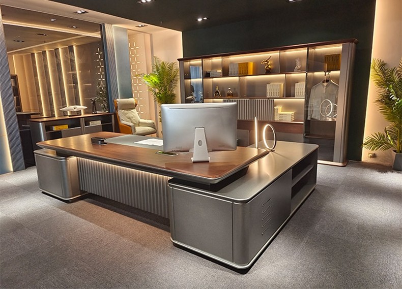 纣皇御苑 轻奢大气老板桌总裁桌高端董事长办公桌现代经理室简约现代