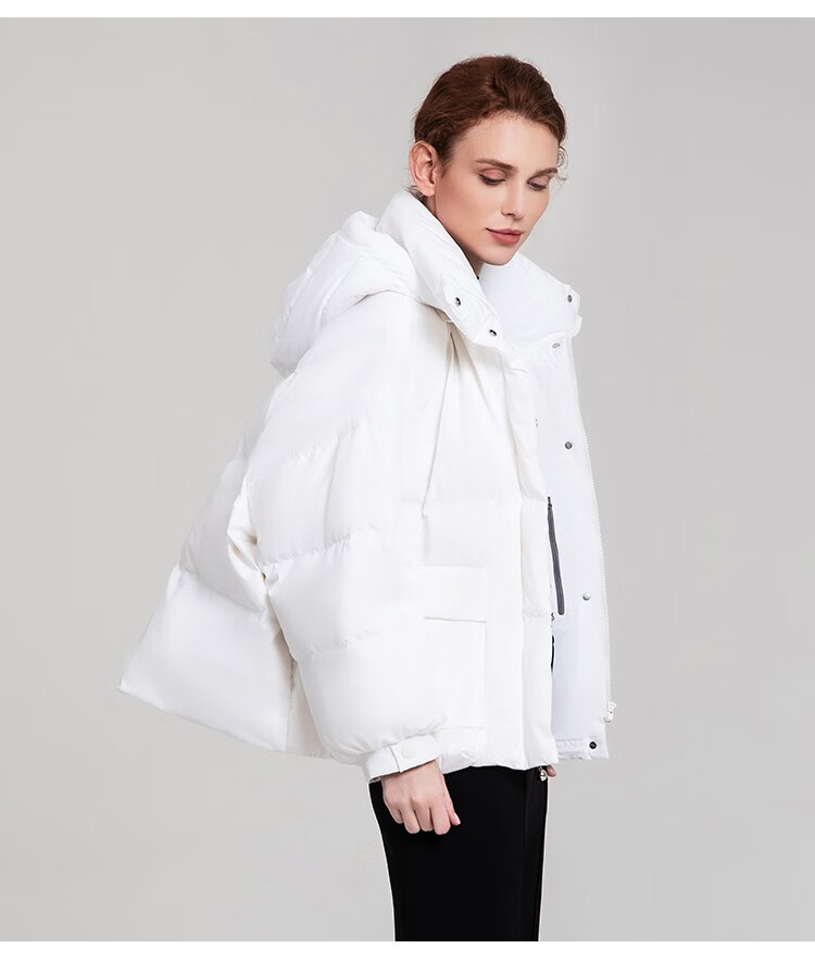 雪伦羽绒服女短款大廓型2022年新款秋冬外套可脱卸帽笑脸装饰时尚百搭