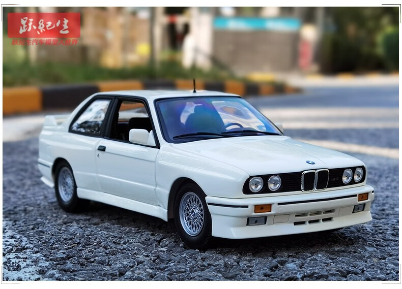 minichamps迷你切 1:18 宝马m3 e30 m3 合金 老汽车模型车模收藏 金属