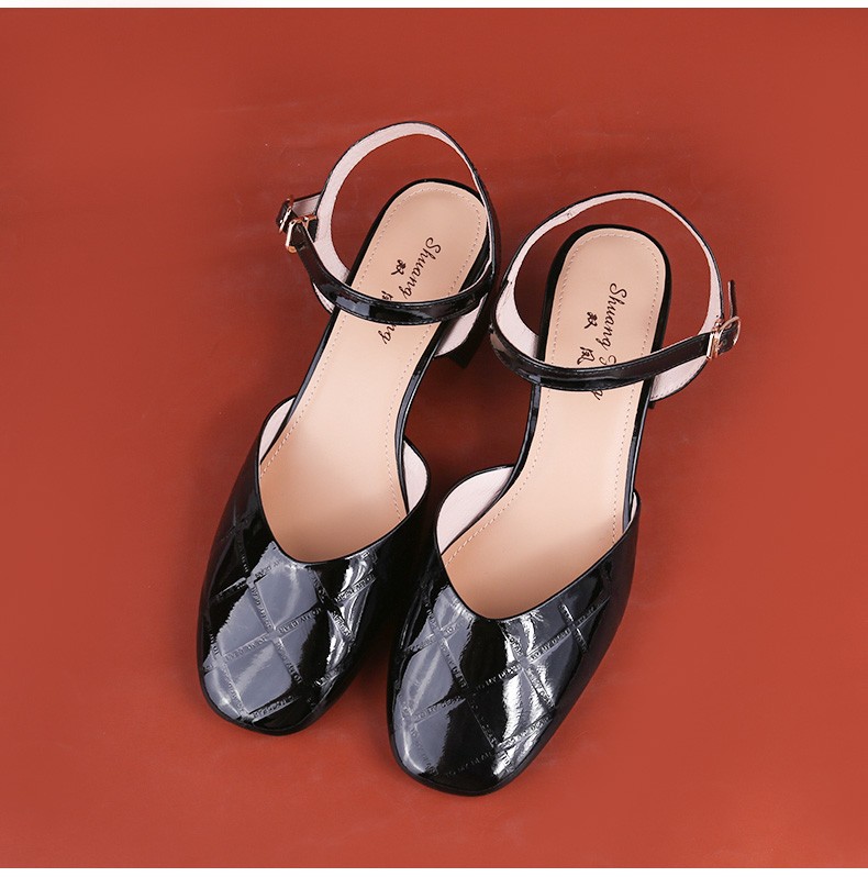 双凤2022夏季新款方跟包头一字带舒柔凉鞋女62f-2550 米白色 35【图片