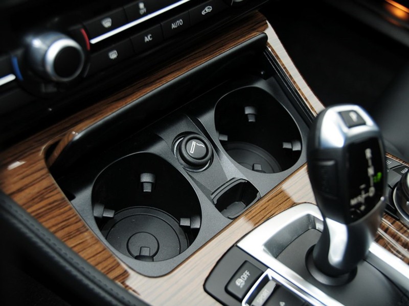 宝马车载专用点烟器1234567系x1x2x3x4x5x6z4i3i8德国原装点烟头 宝马