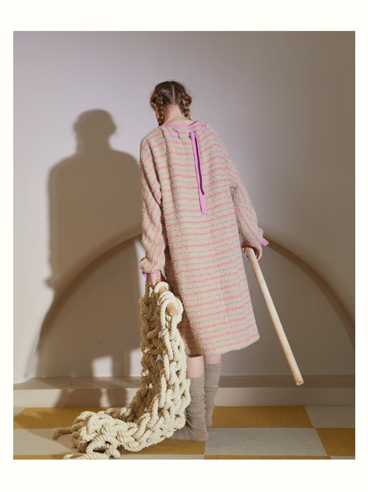 朵朵可可秋冬季亲肤珊瑚绒羽毛纱半边绒睡衣女长袖长款家居服睡裙 蓝