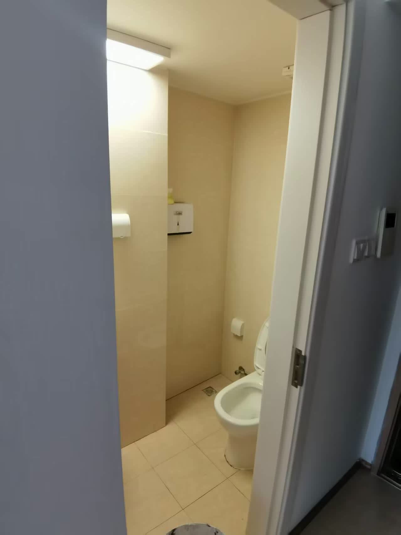 001e4ff6aaa367b7.jpg