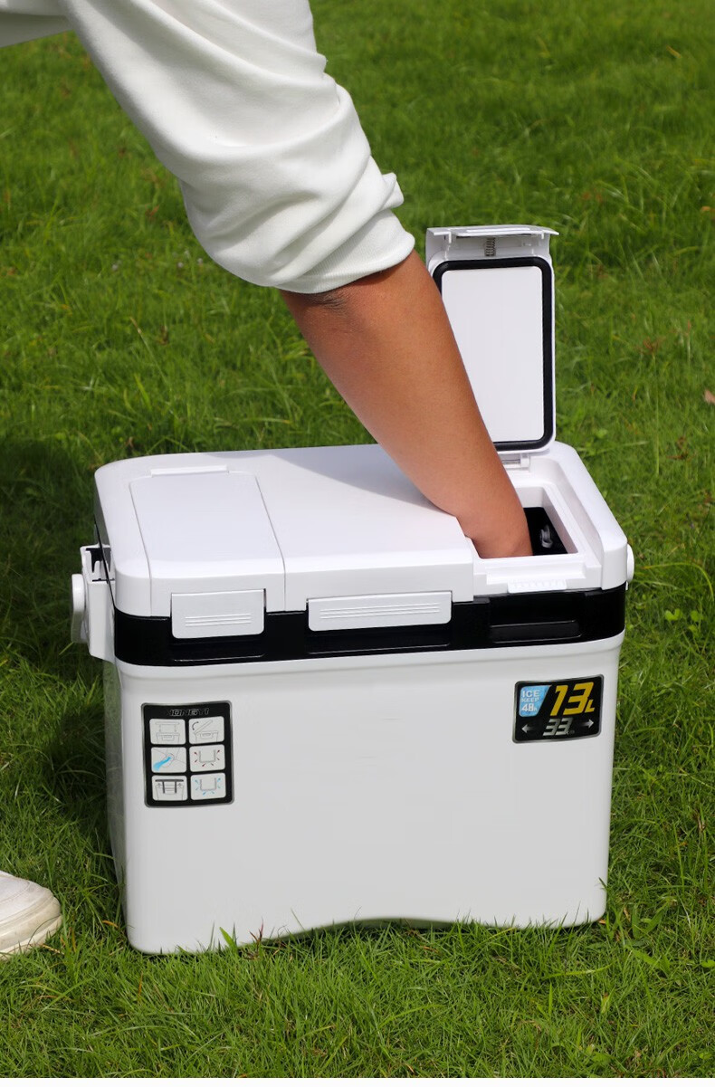 一立轻奢品牌保温箱冷藏箱保热户外露营冰桶便携小型迷你两用冷冻钓鱼