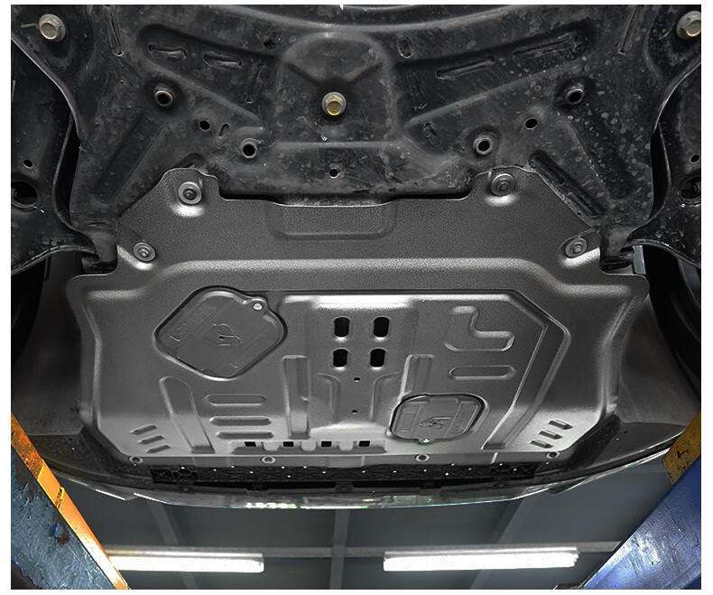 奥罗德 长安欧尚z6发动机护板改装底盘下护板挡板装甲专用装饰汽车