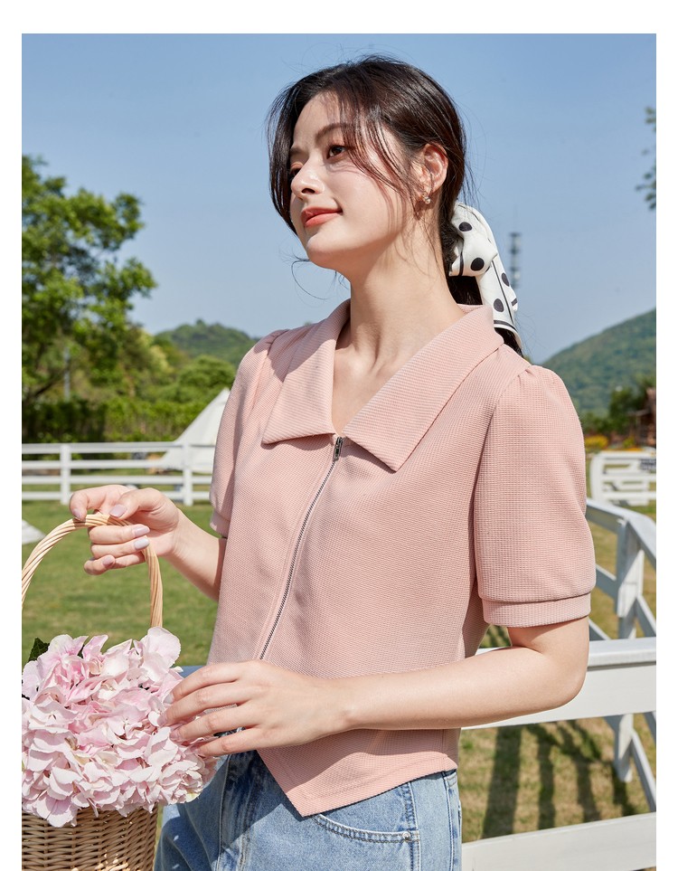 三彩大码女装2022夏季新款针织短袖t恤拉链短款上衣胖mm显瘦简约米黄