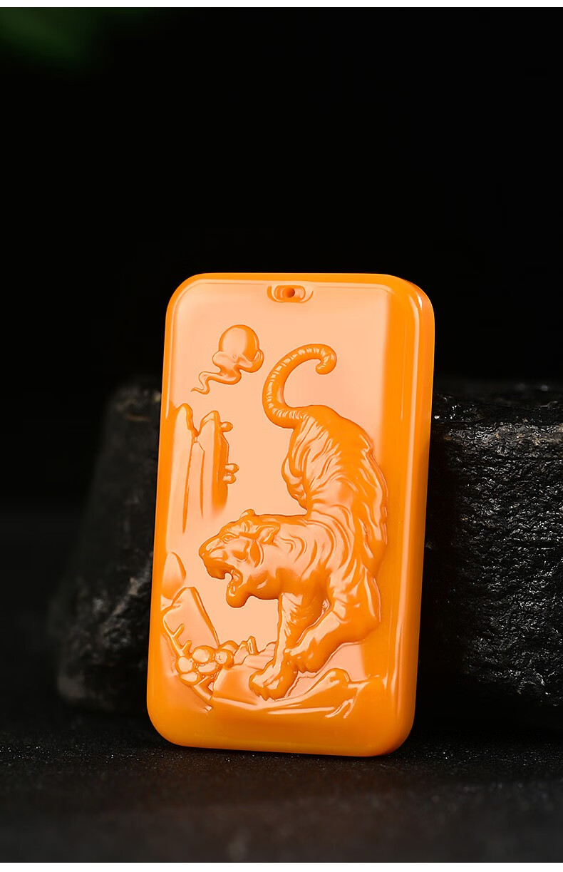 玉等我和田玉黄沁虎牌吊坠男女下山虎玉石玉坠玉佩属老虎本命年项链