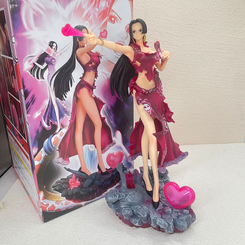 海贼王女帝皮衣汉库克手办mix七武海gk模型石化海军雕像摆件爆衣女帝