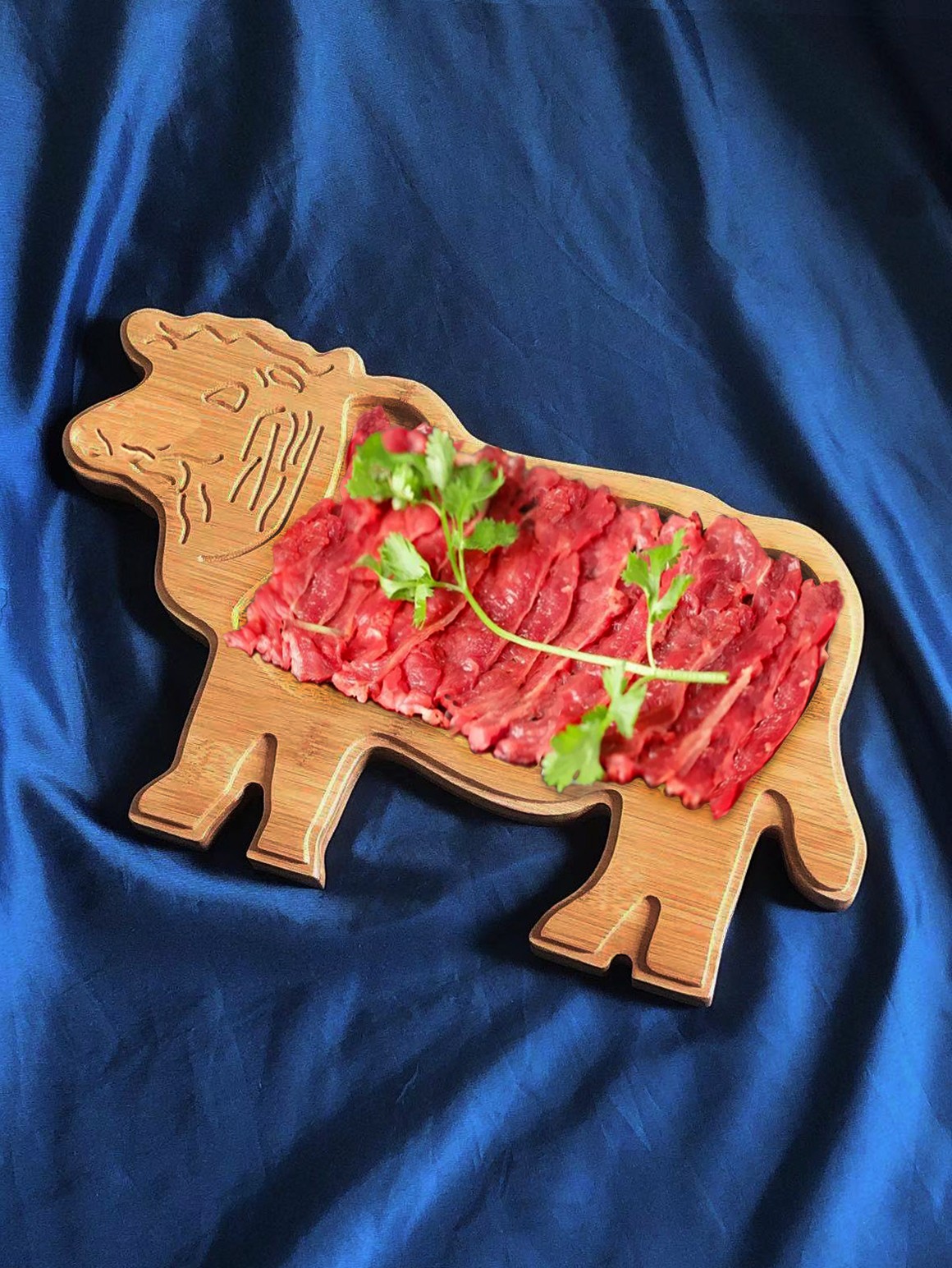 众之鑫创意火锅全牛宴盘子牛肉火锅牛形餐盘牛肉分部位竹木餐盘摆件