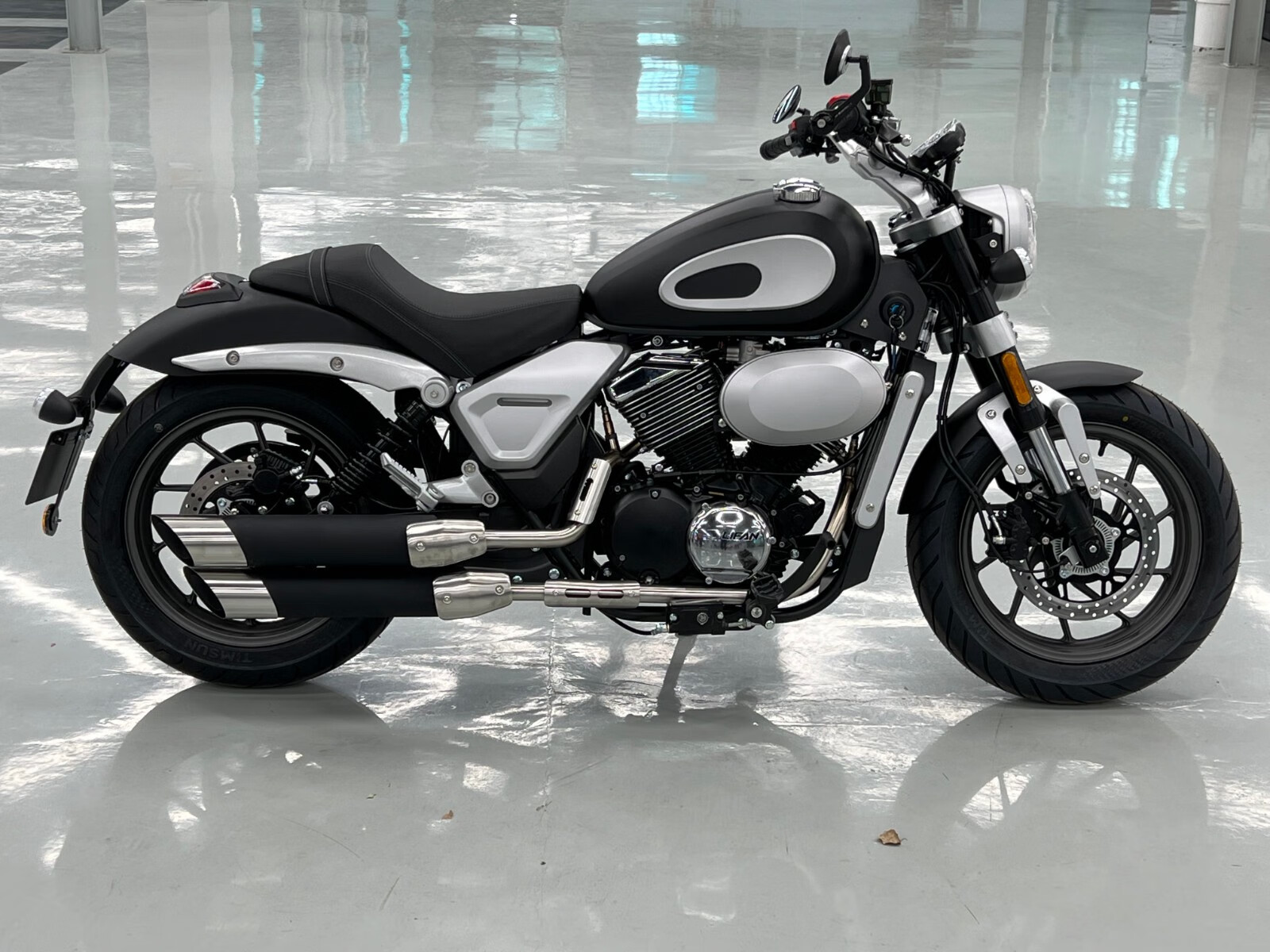 爵士捷dx250复古巡航车太子车金吉拉闪300改装适合女生骑行全国支持