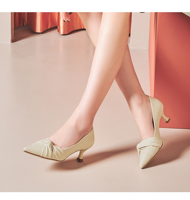 戈美其细跟尖头高跟鞋女2022秋季新款设计感小众气质单鞋女 黑色 39