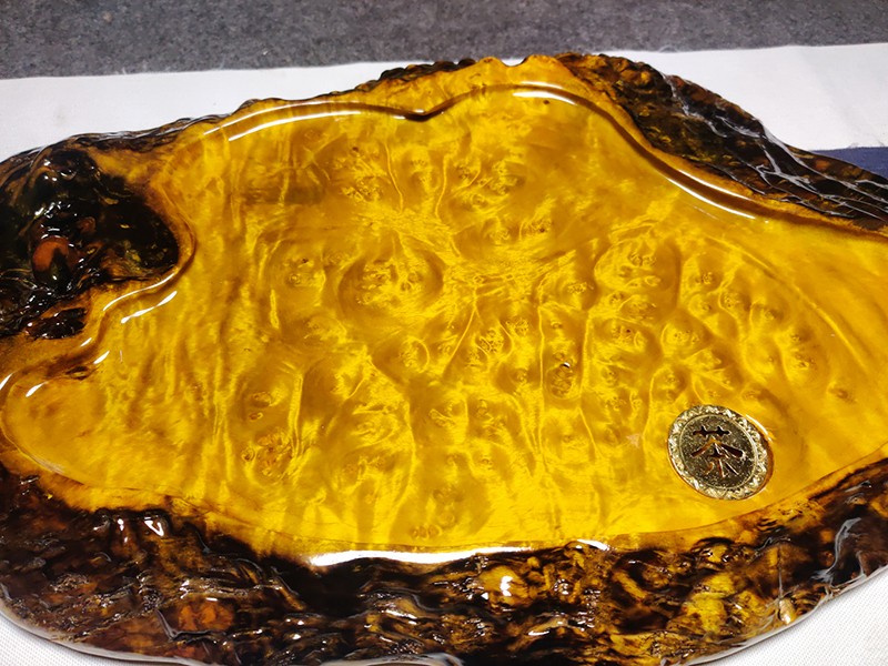 侯庭 缅甸黄金樟茶盘实木现货原木树根整块根雕茶海 60* 35* 4cm