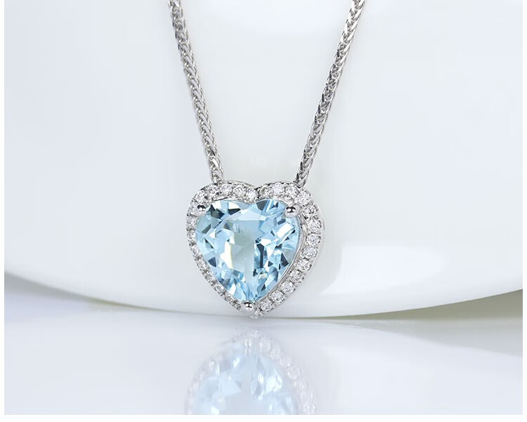 路易佳妮18k金天然海蓝宝石心形吊坠女1克拉天空蓝钻石清新女款k金
