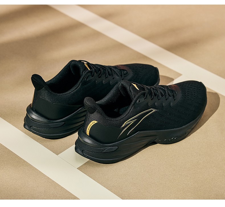 毒刺安踏毒刺跑步鞋男鞋2022春季新款轻便休闲跑鞋运动鞋男112215520