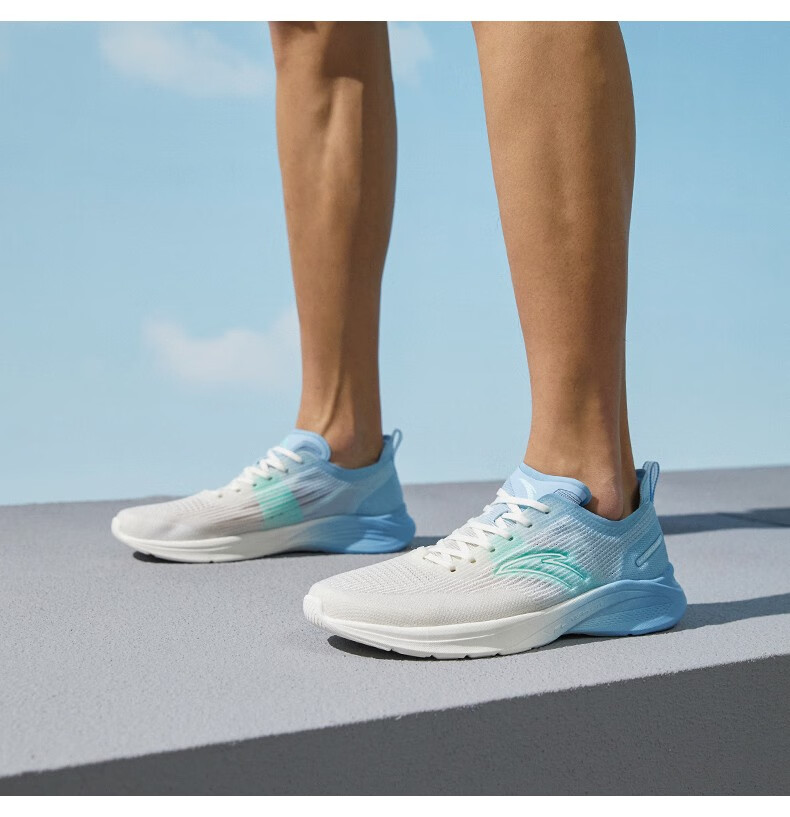 0】安踏跑步鞋男透气呼吸网面舒适包裹防滑减震回弹运动鞋子男 象牙白