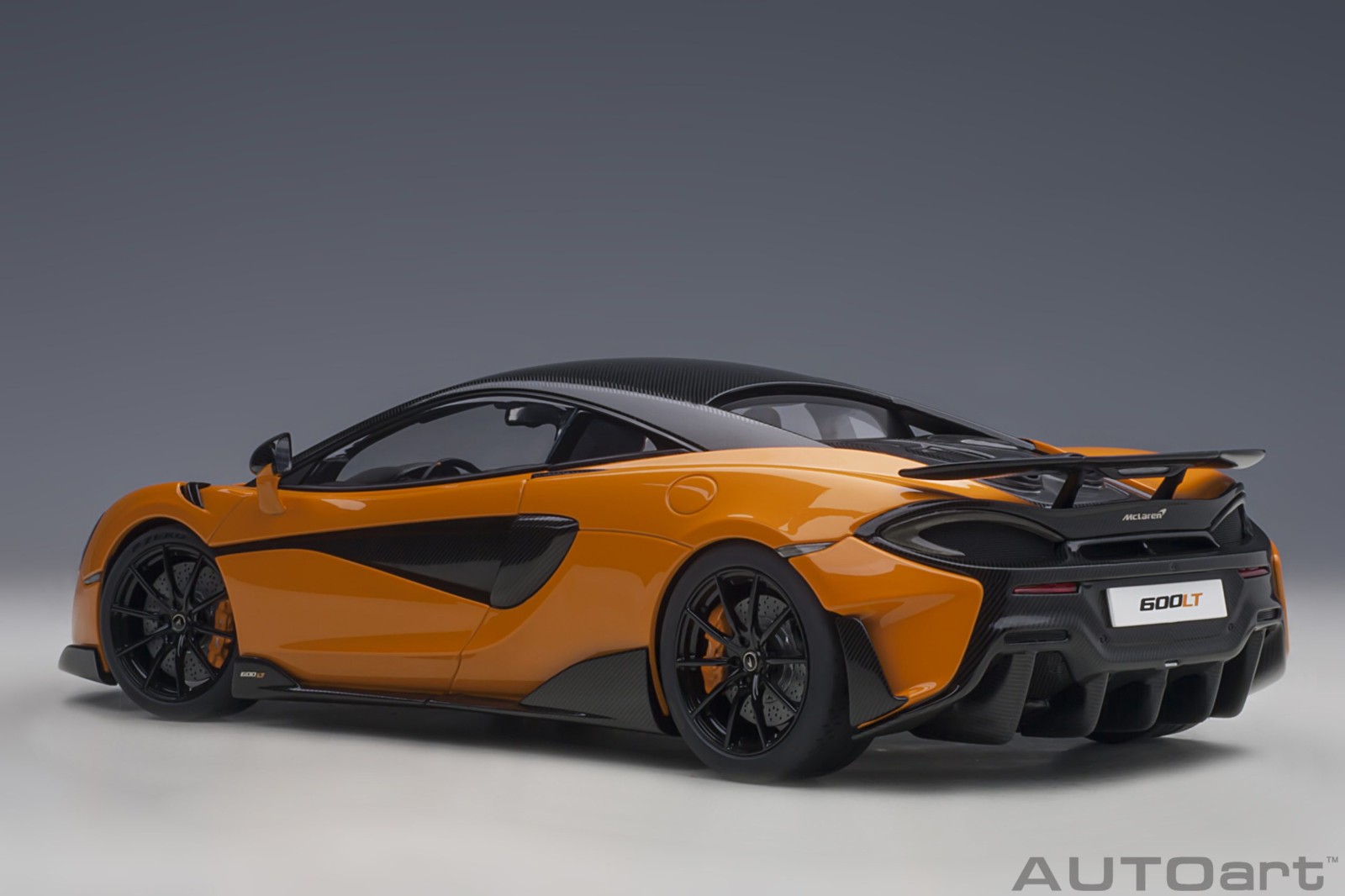奥拓1/18 迈凯伦mclaren 600lt 跑车模型 车门全开汽车模型车模收藏