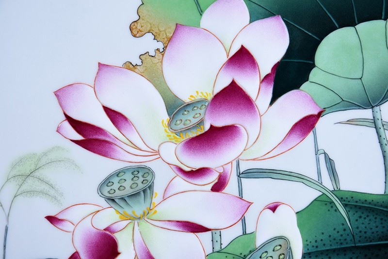 瓷意静景德镇手绘粉彩荷花瓷板画景德镇手工陶瓷家居玄关书房公司送礼