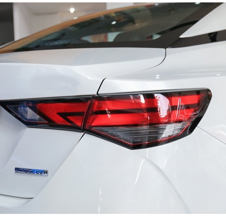 美克杰适用于2021款新轩逸尾灯14代轩逸后尾灯半总成尾灯壳尾灯罩外右