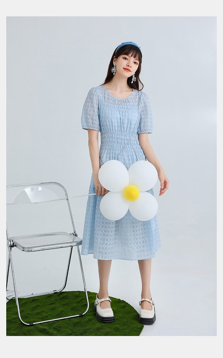 朵以2022夏季新款甜美清新提花连衣裙圆领泡泡袖收腰淑女中长裙37vx