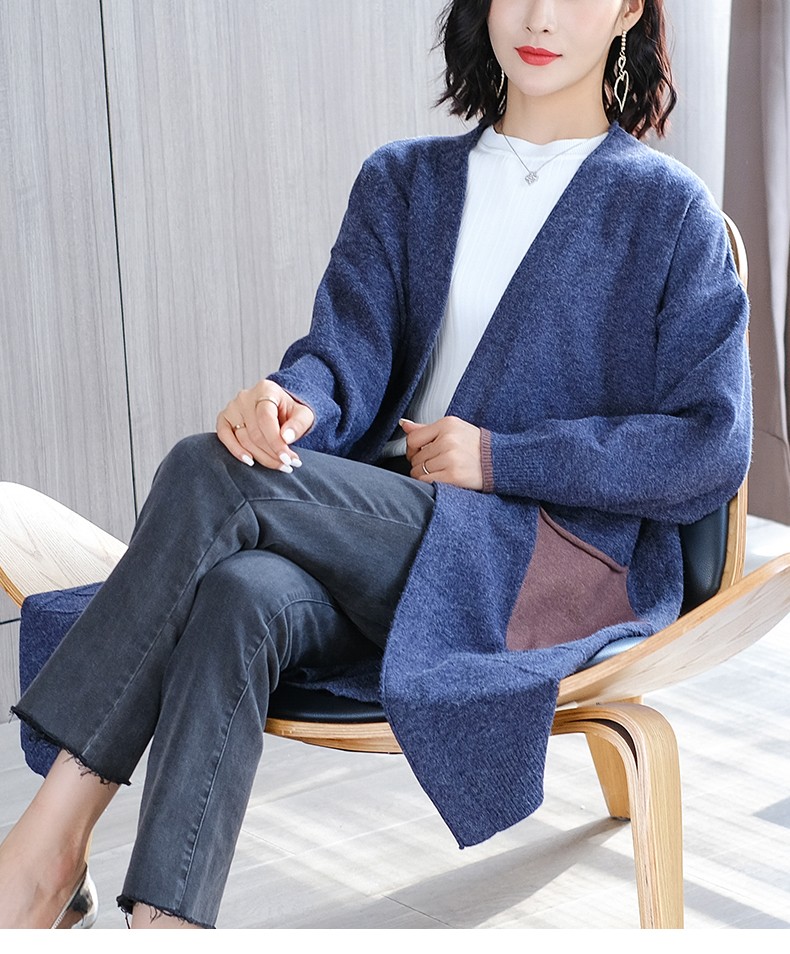 2022年新款秋冬季中长款洋气二八月女士毛衣宽松外套披肩 深蓝色2215
