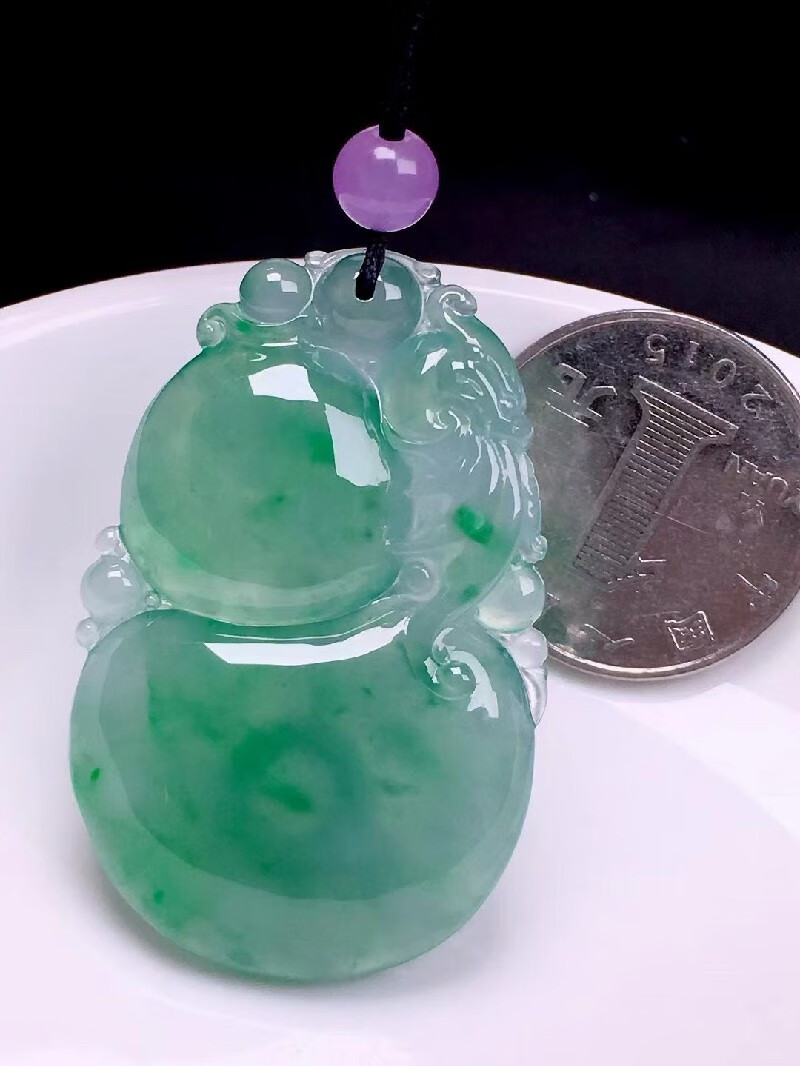 发源地 冰绿葫芦吊坠 缅甸a货翡翠玉石珠宝首饰送女友送生日礼物尺寸