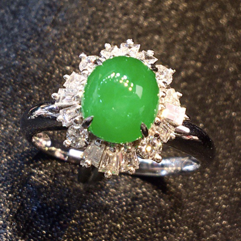 翡翠冰种正阳绿蛋面戒指 缅甸玉石蛋面翡翠手饰18k金镶钻石珠宝首饰送