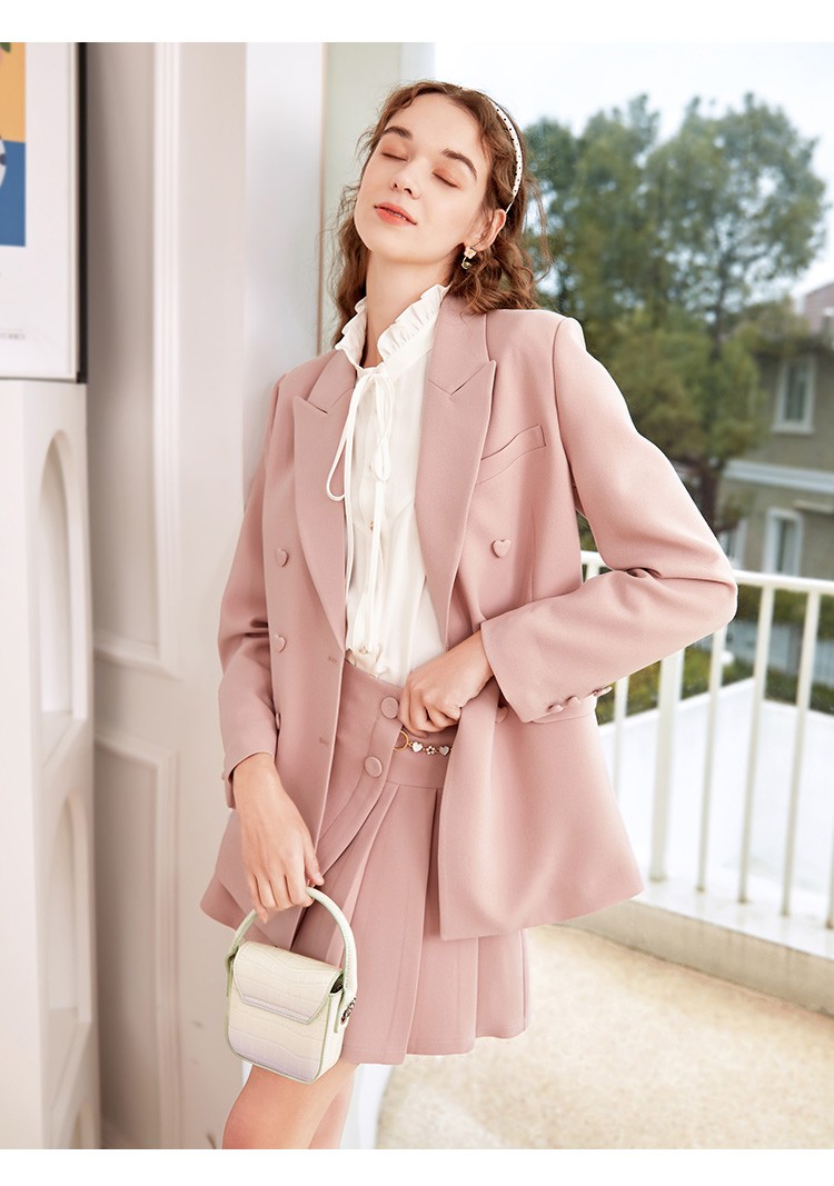 香影小西装外套女2022年春装新款气质粉色双排扣职业休闲西服春秋粉红