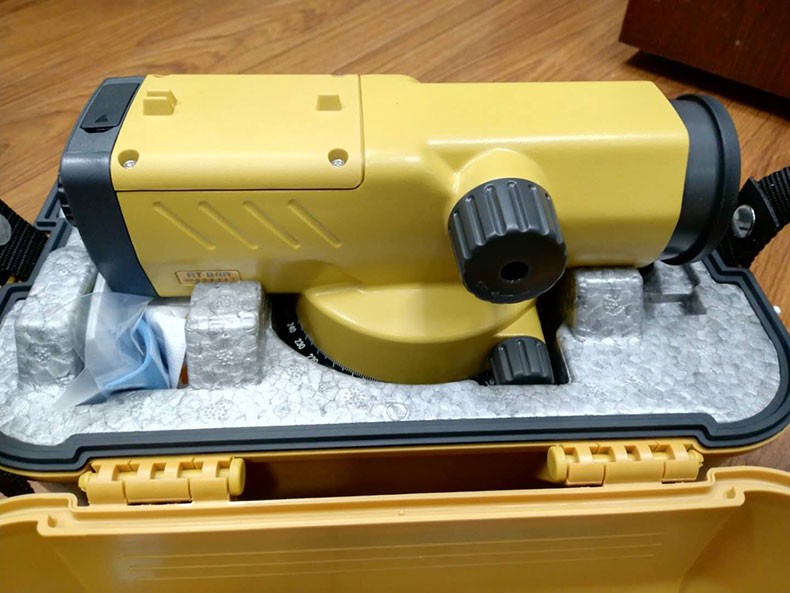 拓普康topcon水准仪atb2b3b4a进口高精度自动安平水平仪带补偿器atb4a